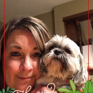 Meet your Posher, Desiree